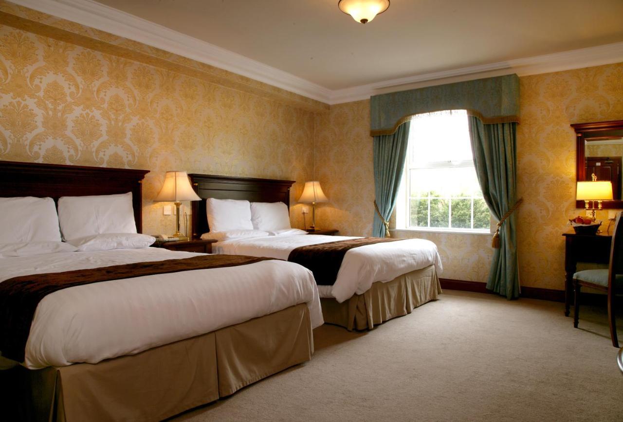 Killashee Hotel Naas Oda fotoğraf